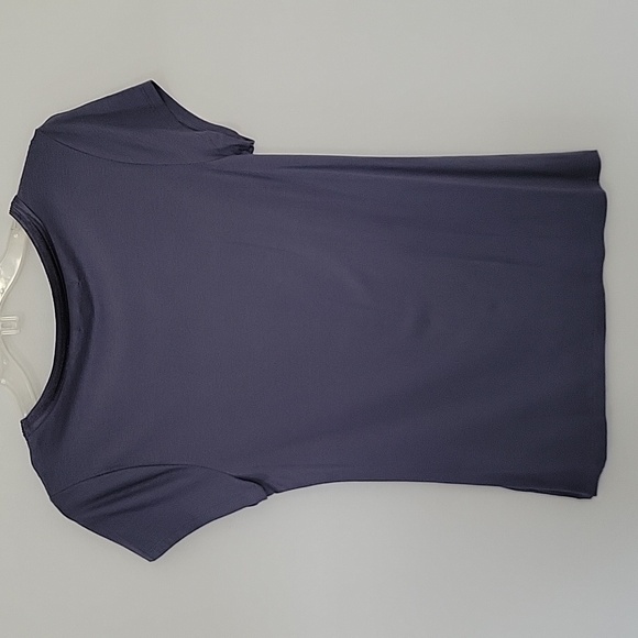 Banana Republic Short Sleeve T-Shirt, Size Meduim - Picture 6 of 8